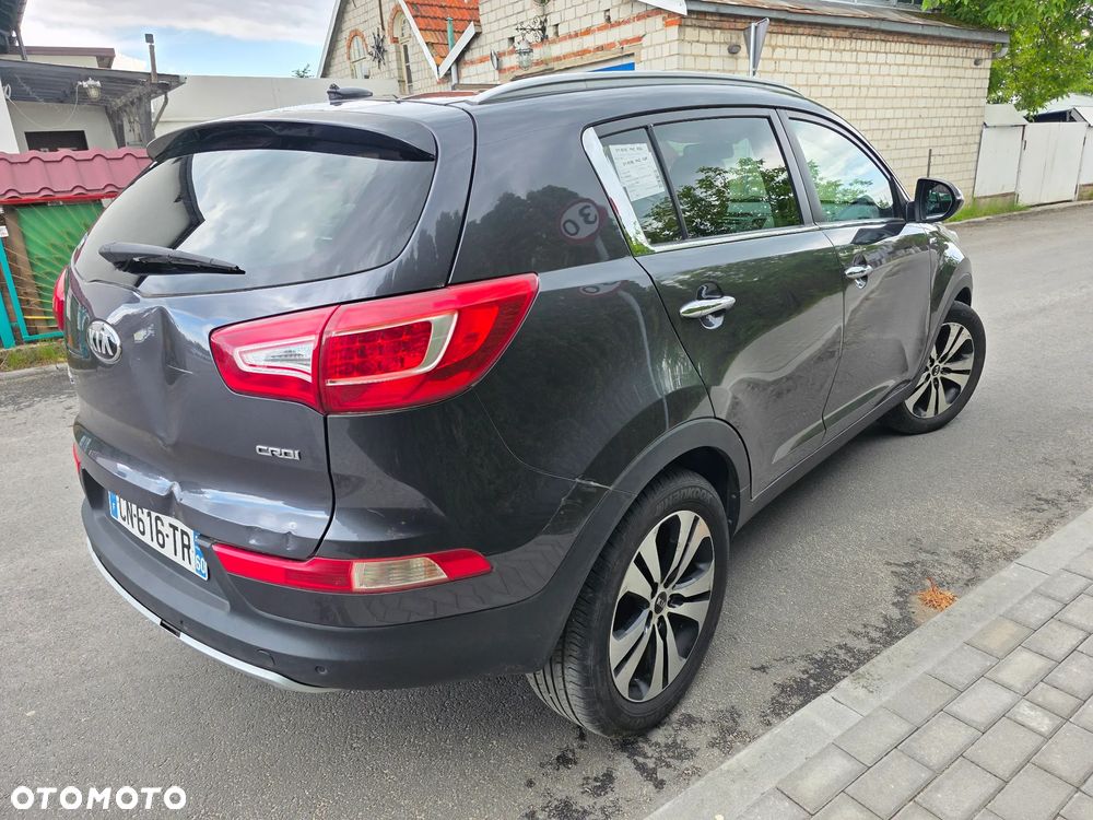 Kia Sportage 2,0 CRDI AWD Vision - 4