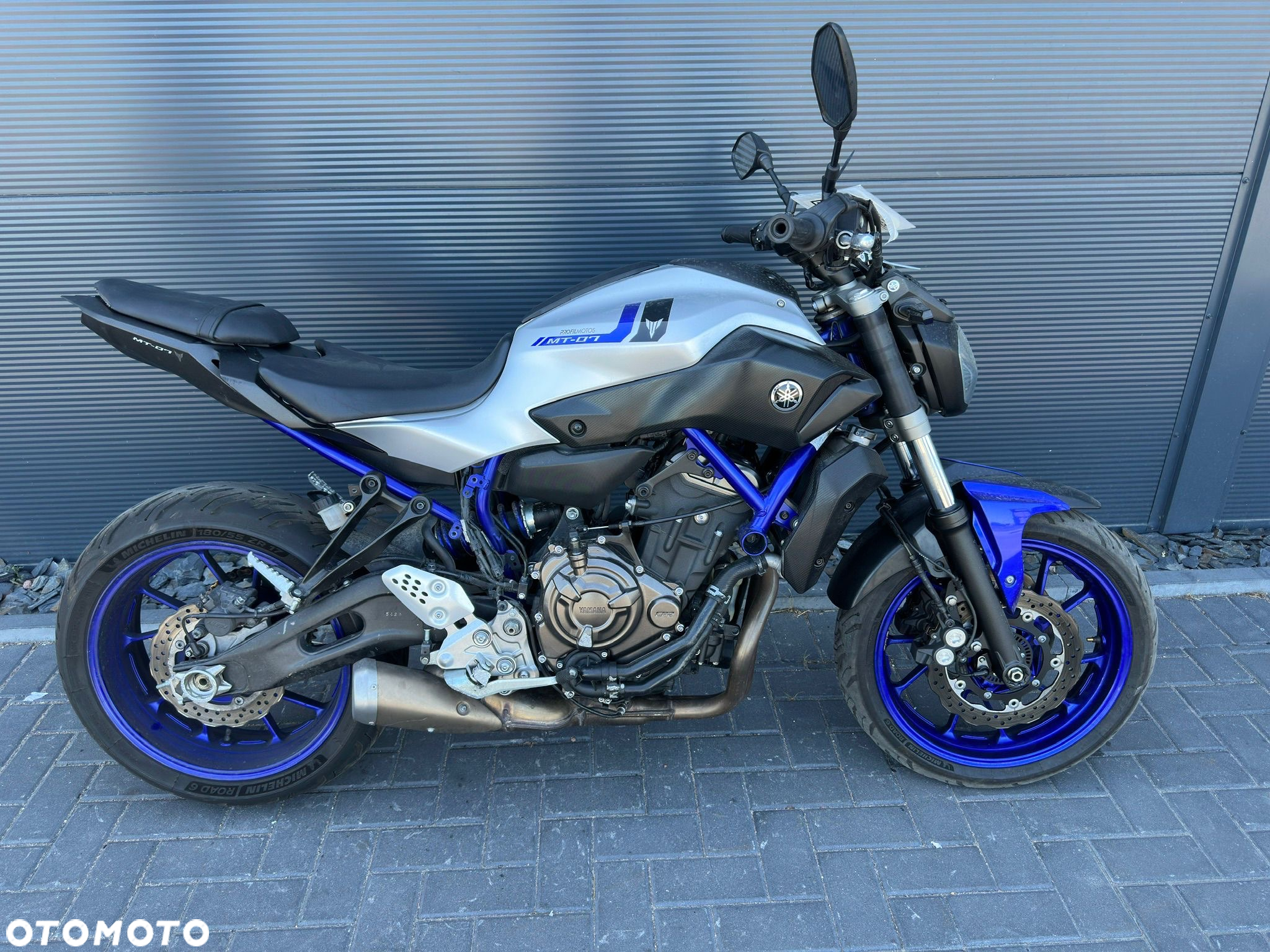 Yamaha MT - 5