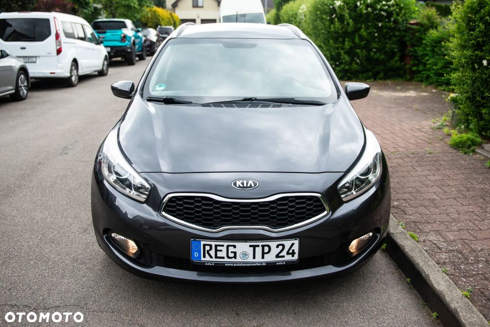 Kia Ceed 1.6 GDI ISG Vision - 2