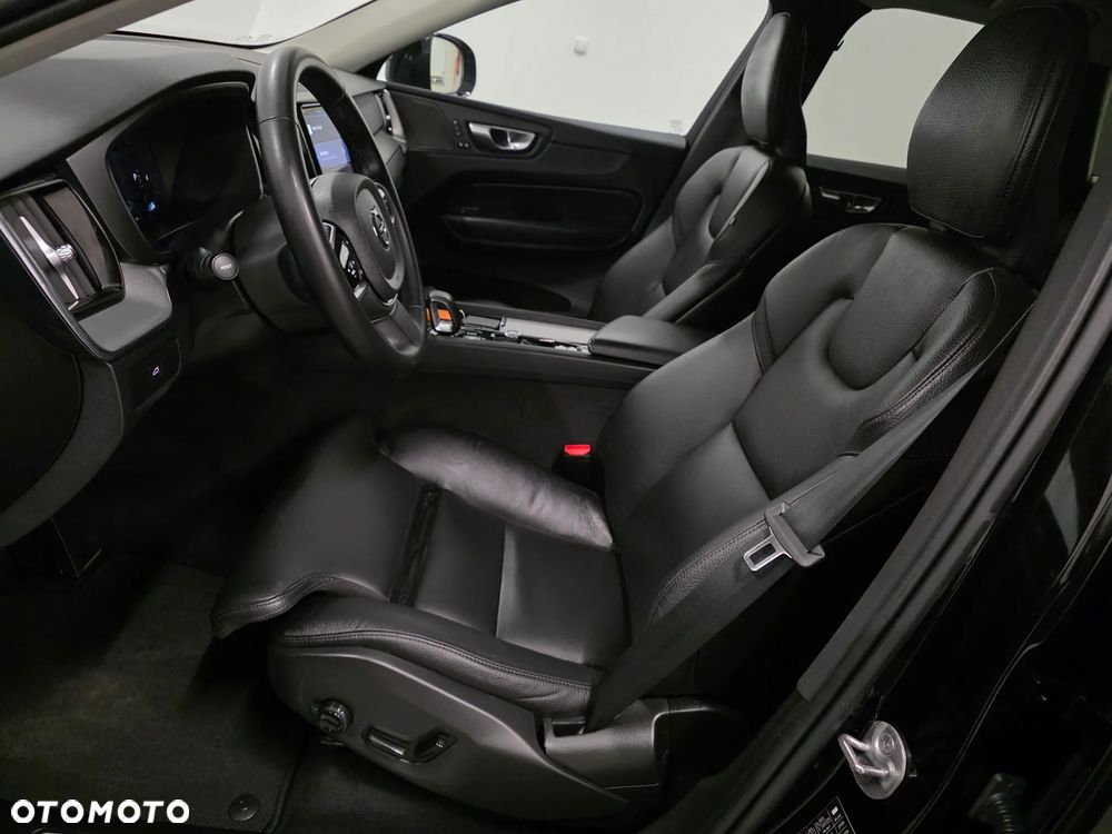 Volvo XC 60 B4 D Geartronic RDesign - 7