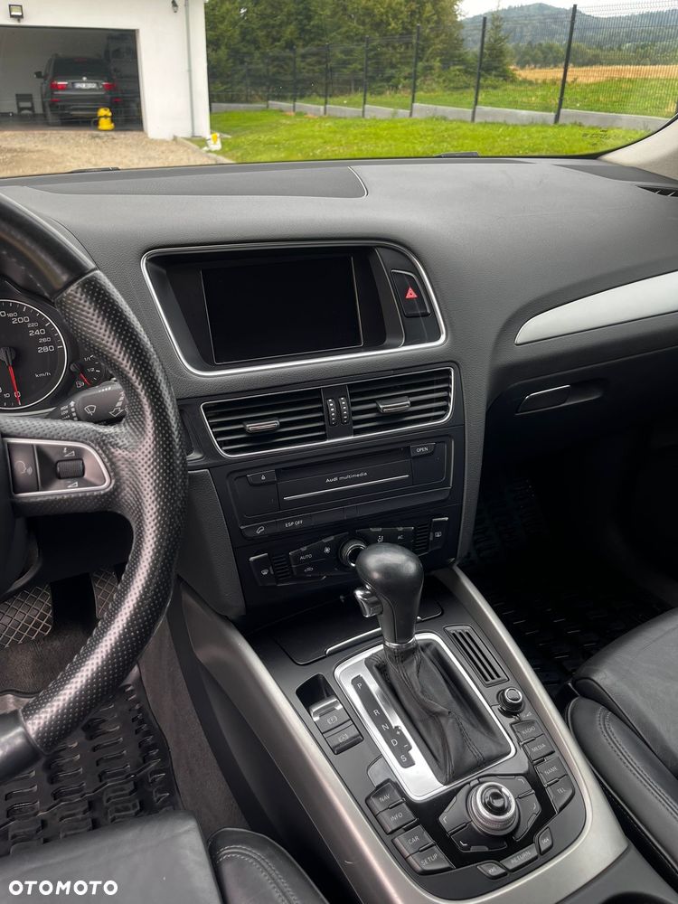 Audi Q5 2.0 TDI Quattro S tronic - 11