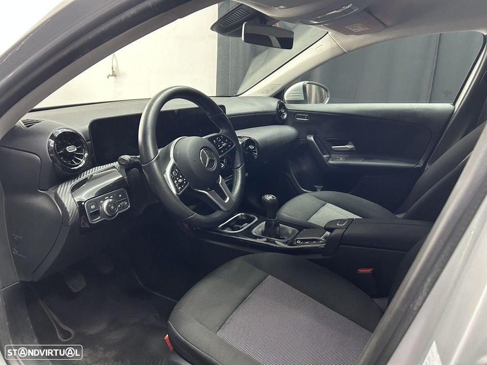 Mercedes-Benz A 180 Limousine - 9