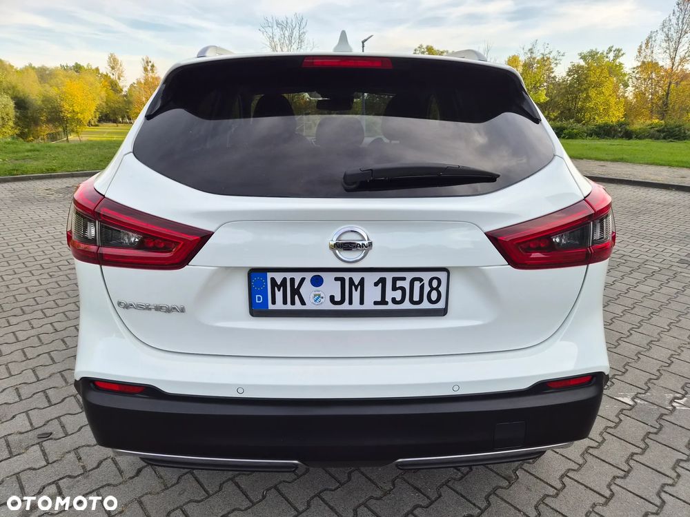 Nissan Qashqai 1.6 DIG-T N-Connecta - 8
