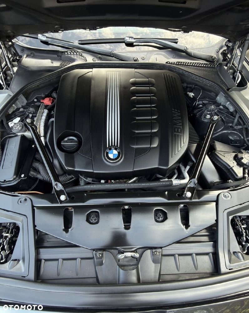 BMW Seria 5 - 12
