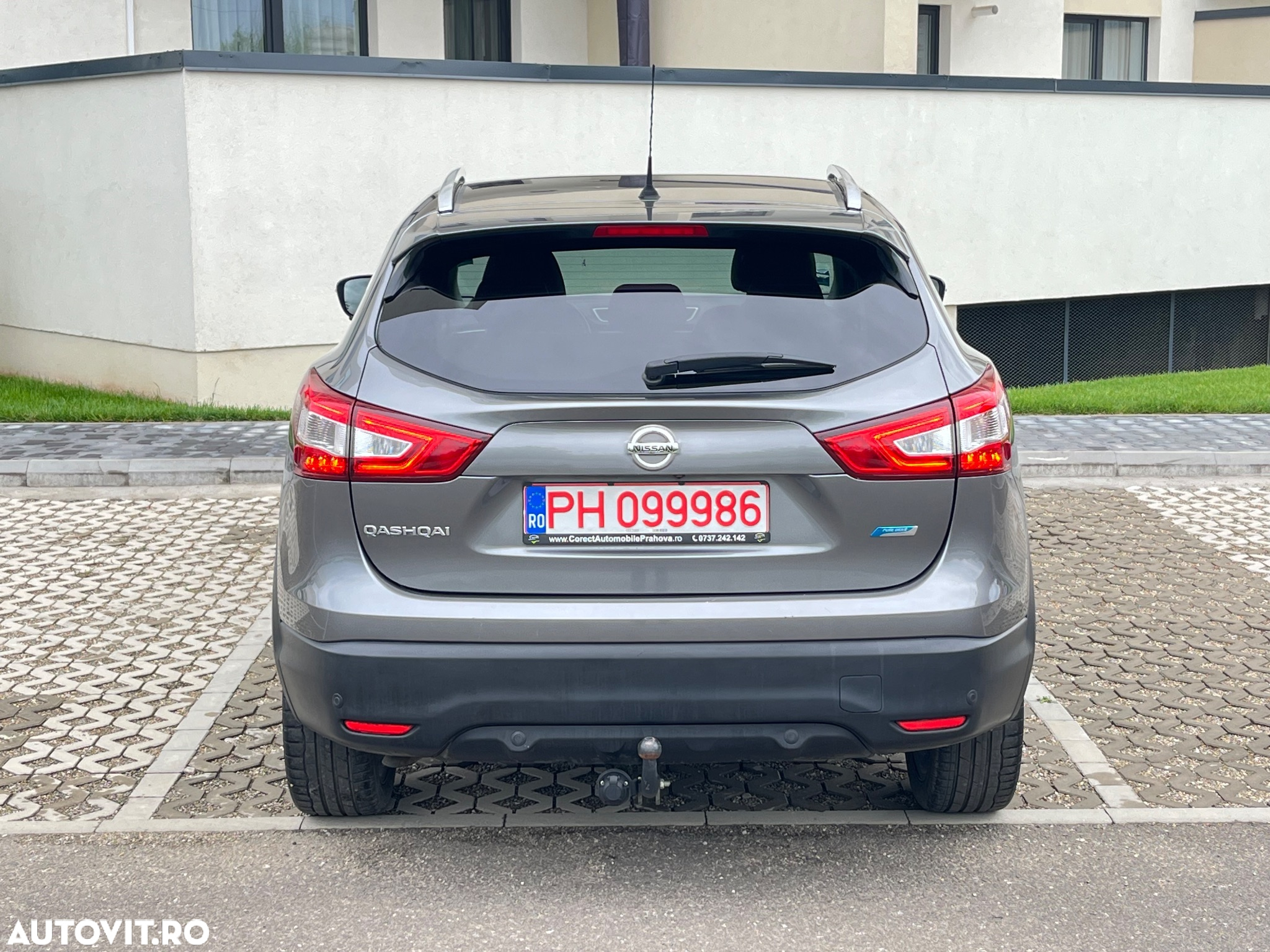 Nissan Qashqai - 10