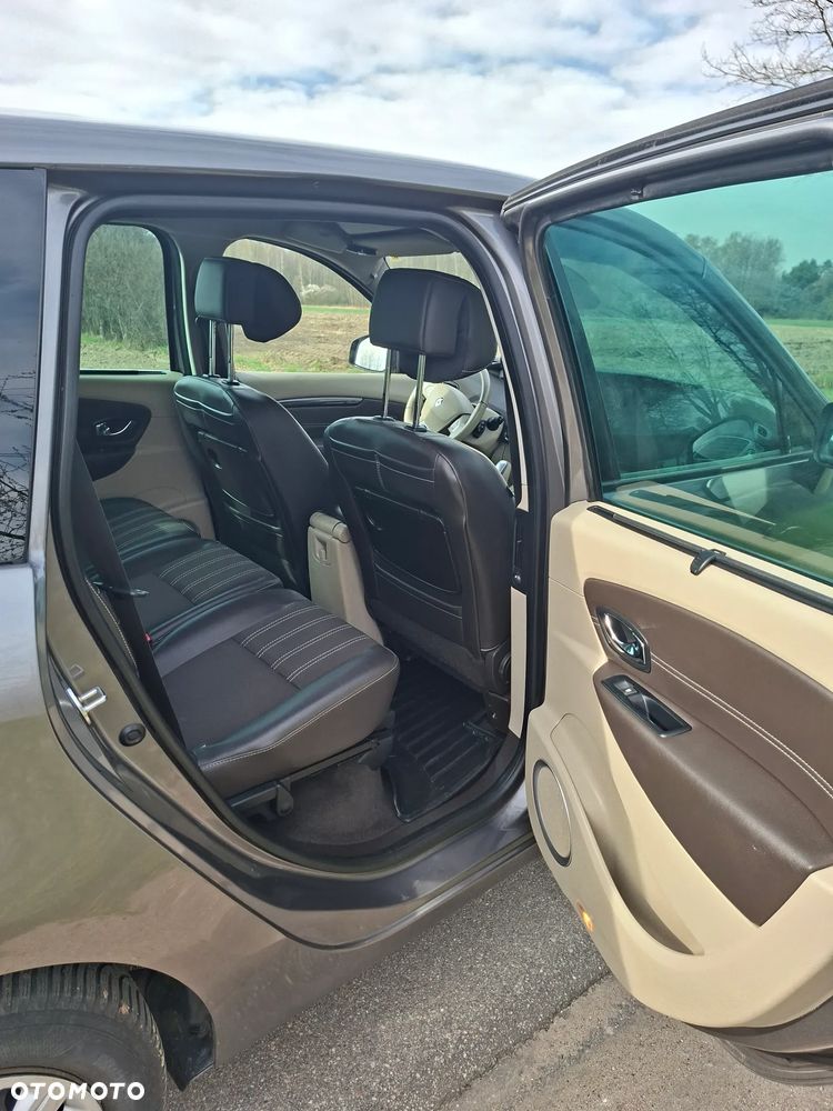 Renault Scenic 2.0 16V Tech Run - 9