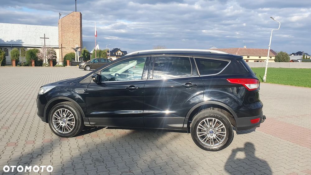 Ford Kuga 2.0 TDCi 4x4 Titanium - 4