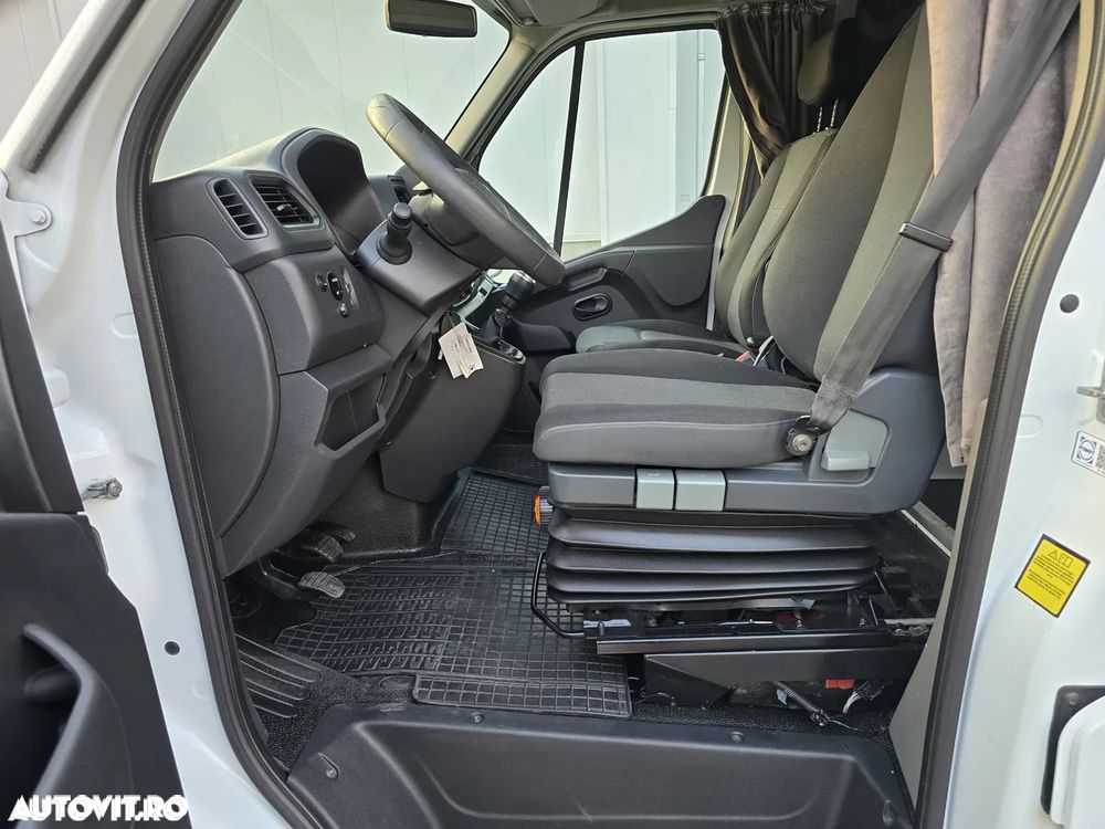 Renault Master - 13