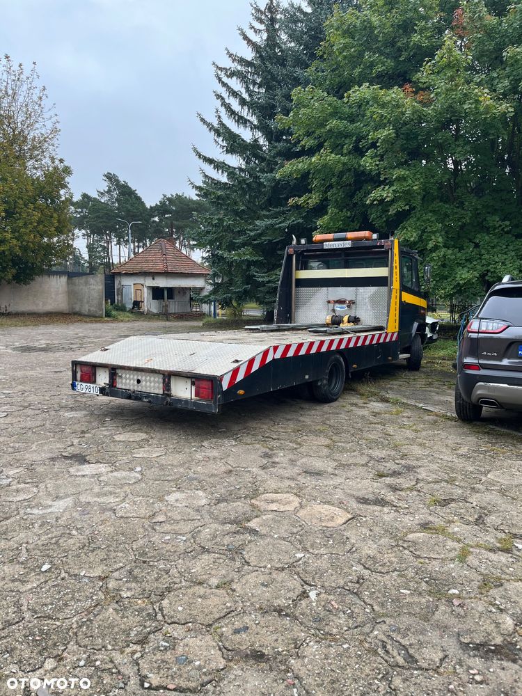 Mercedes-Benz 612 Vario - 2
