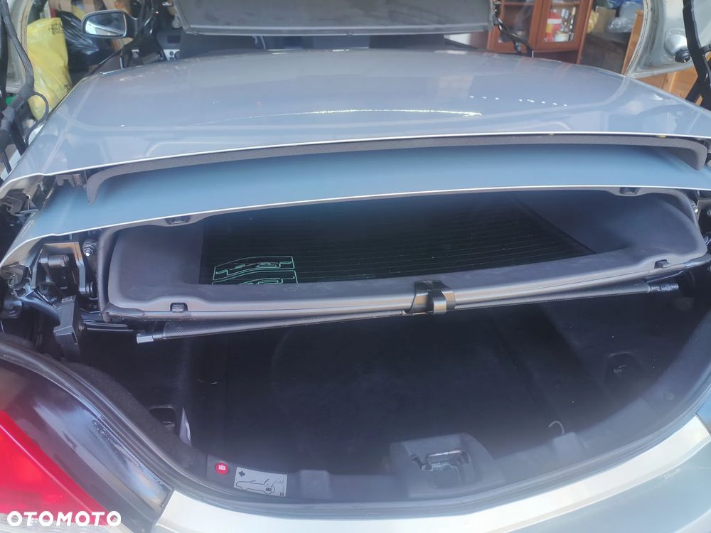 Opel Astra 1.6 - 30