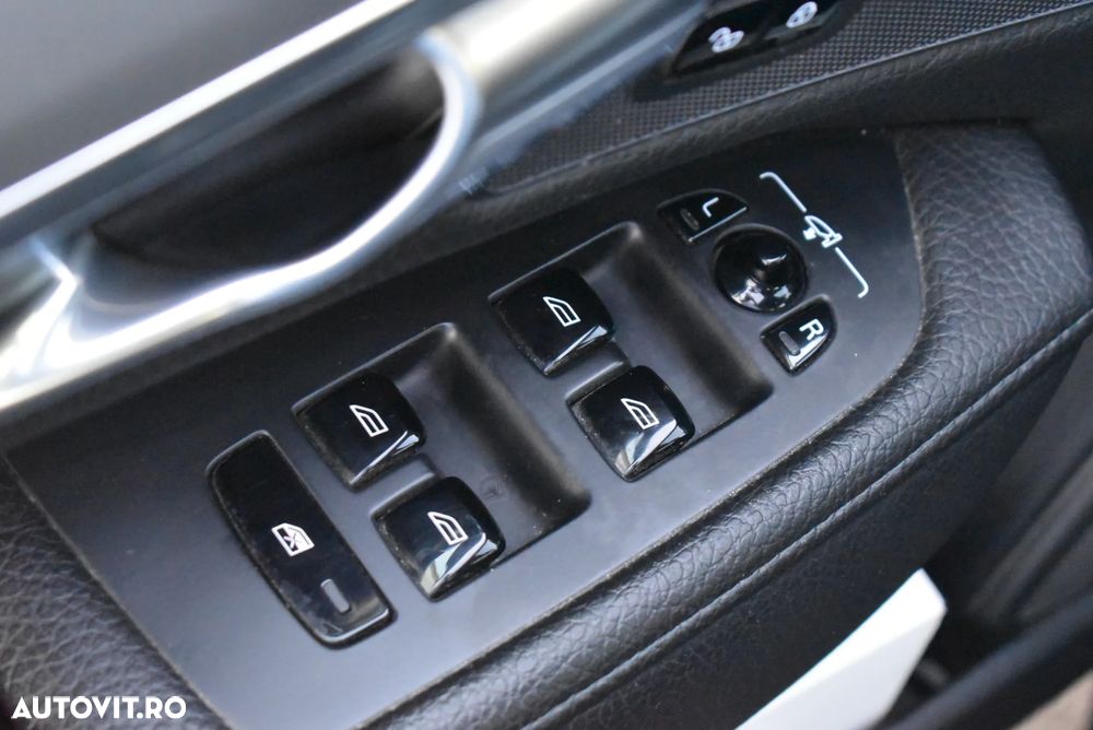 Volvo S90 D4 Geartronic Momentum - 13