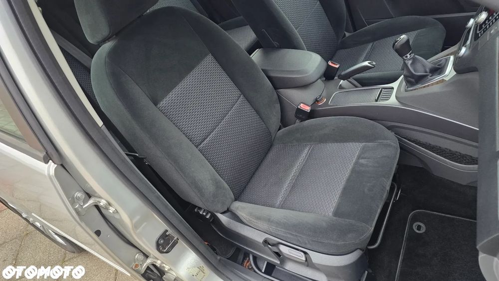 Ford C-MAX 1.8 Ghia - 24