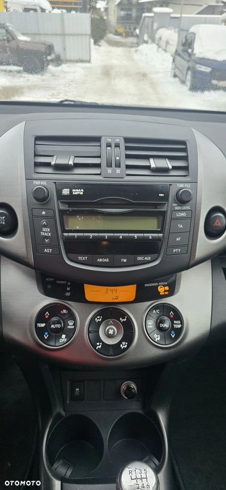 Toyota RAV4 2.2 D-4D 4x4 Life - 21