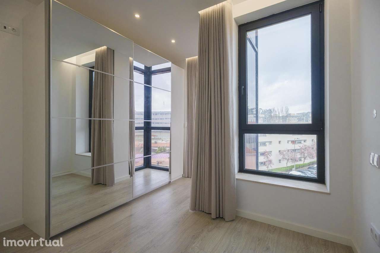 Apartamento T1 Renovado | Matosinhos Sul - Grande imagem: 2/25