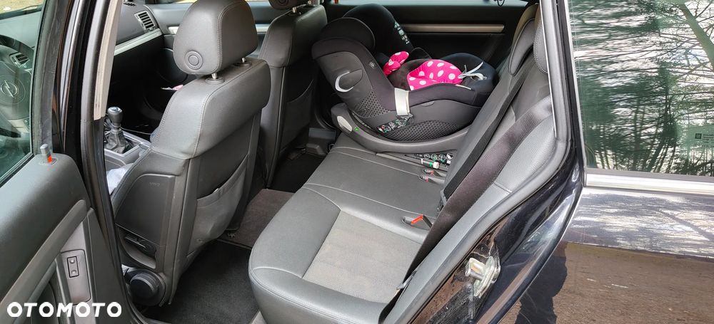 Opel Vectra 1.8 Essentia - 10