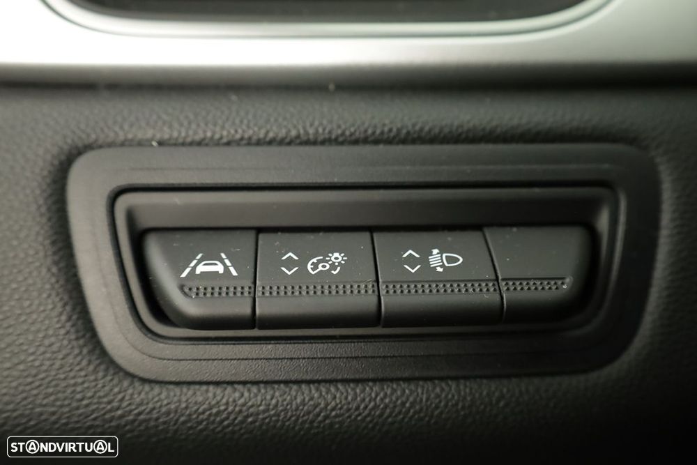 Renault Captur 1.0 TCe Techno Bi-Fuel - 19