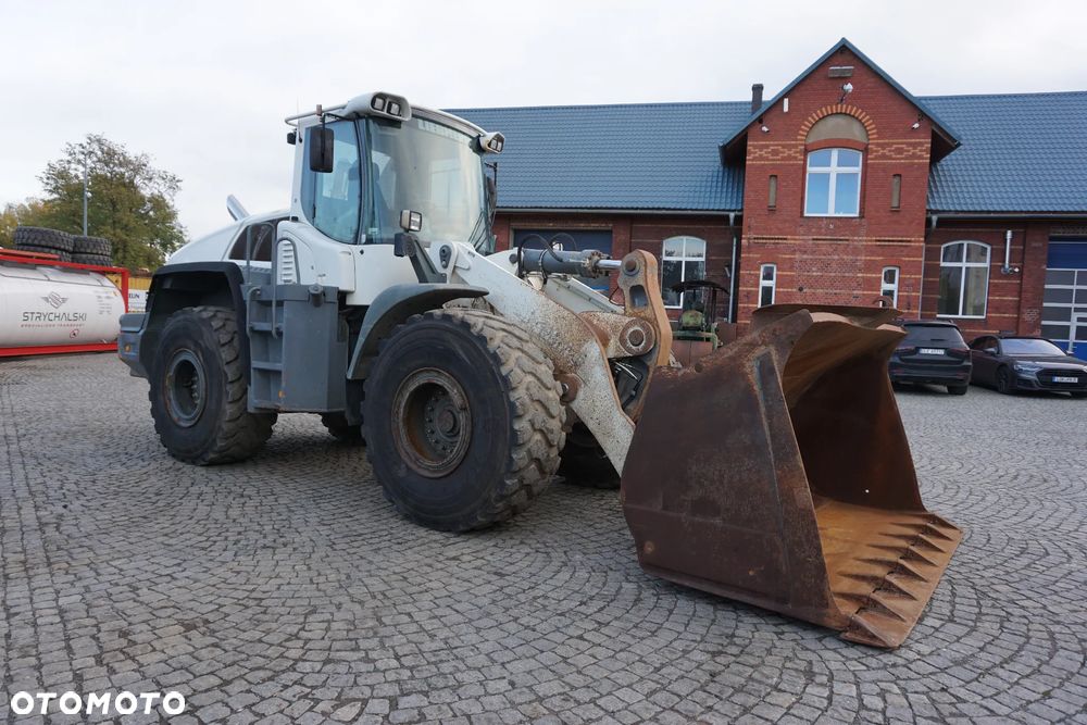 Liebherr L 556 - 1