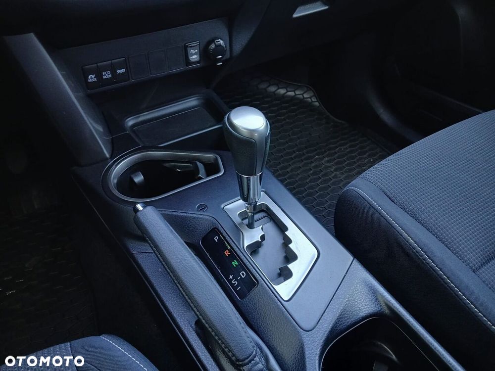 Toyota RAV4 Hybrid Premium 4x2 - 21