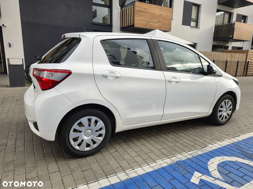 Toyota Yaris - 7
