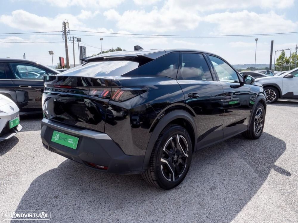 Peugeot E-3008 73 kWh Allure - 17