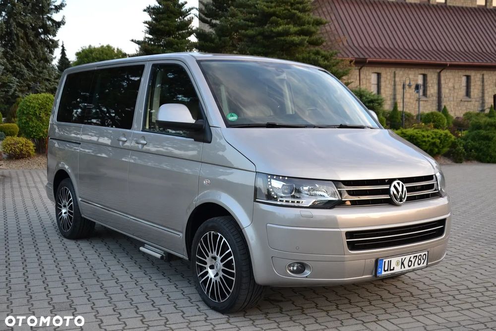 Volkswagen Multivan - 8
