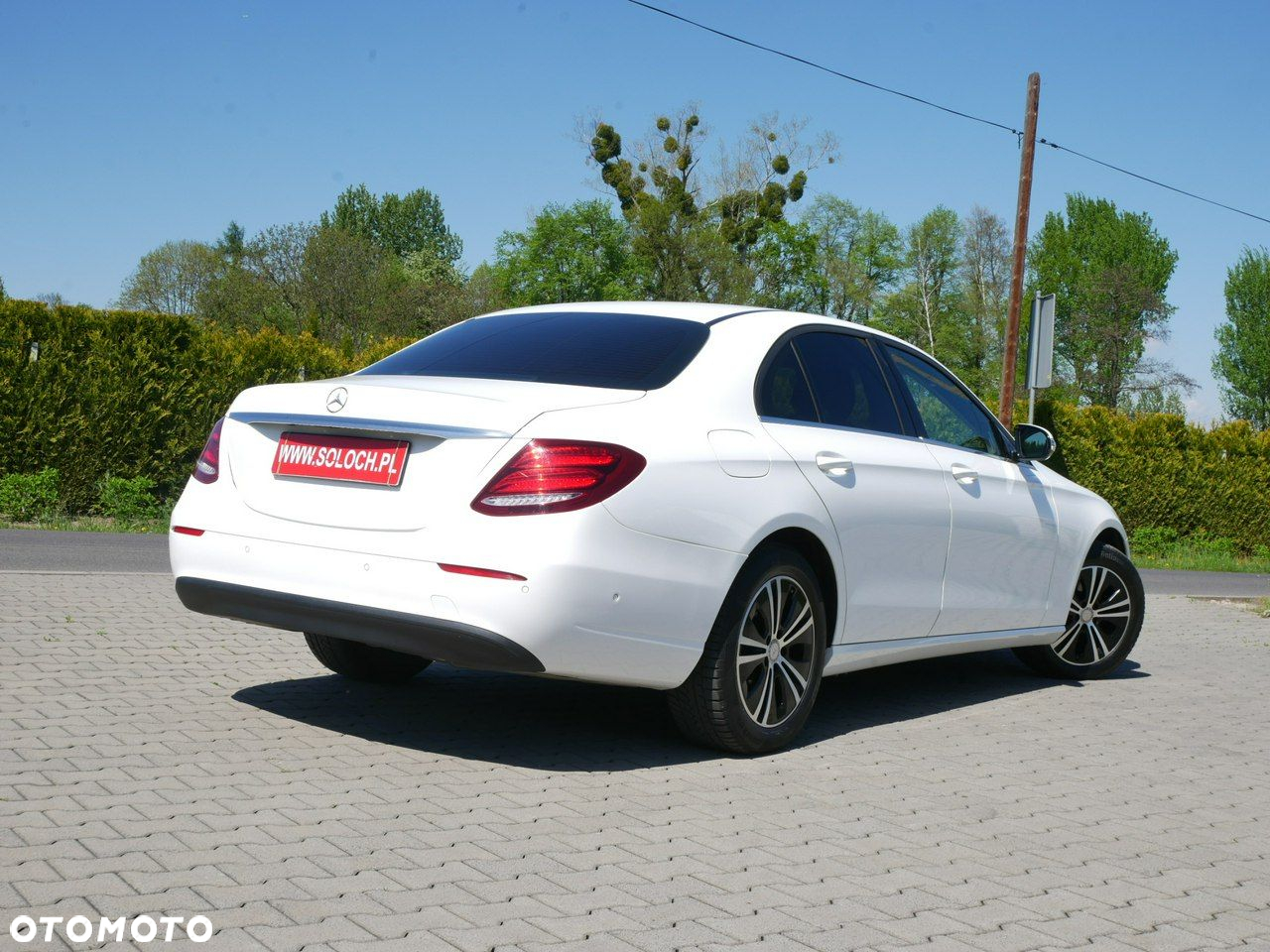 Mercedes-Benz Klasa E 220 d 9G-TRONIC - 3