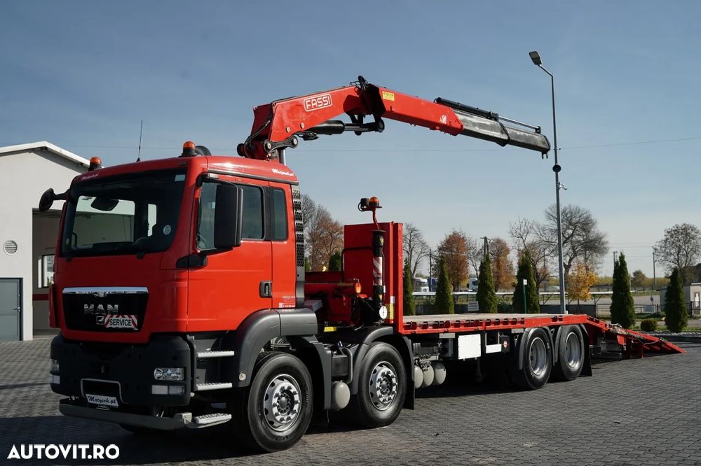 MAN TGS 35.360 / 8x2-4 / REMORCA AUTO + FASSI F240 HGV / PUNȚĂ RIDICATĂ / 4 AXE / PUNCTE HIDRAULICE / TROLIU / ASISTENȚĂ RUTIERĂ - 1