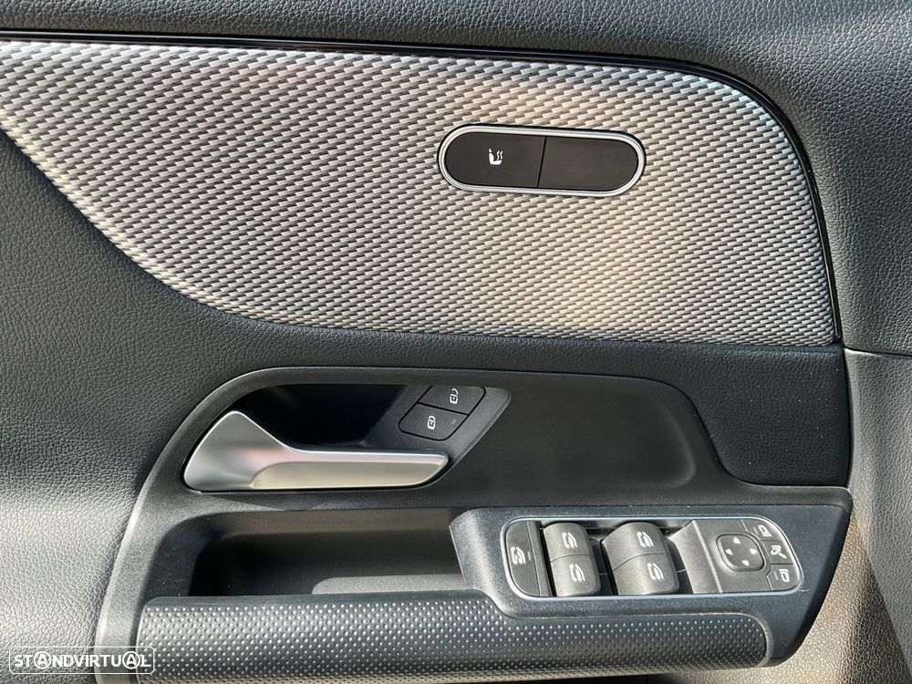 Mercedes-Benz GLA 200 d - 22