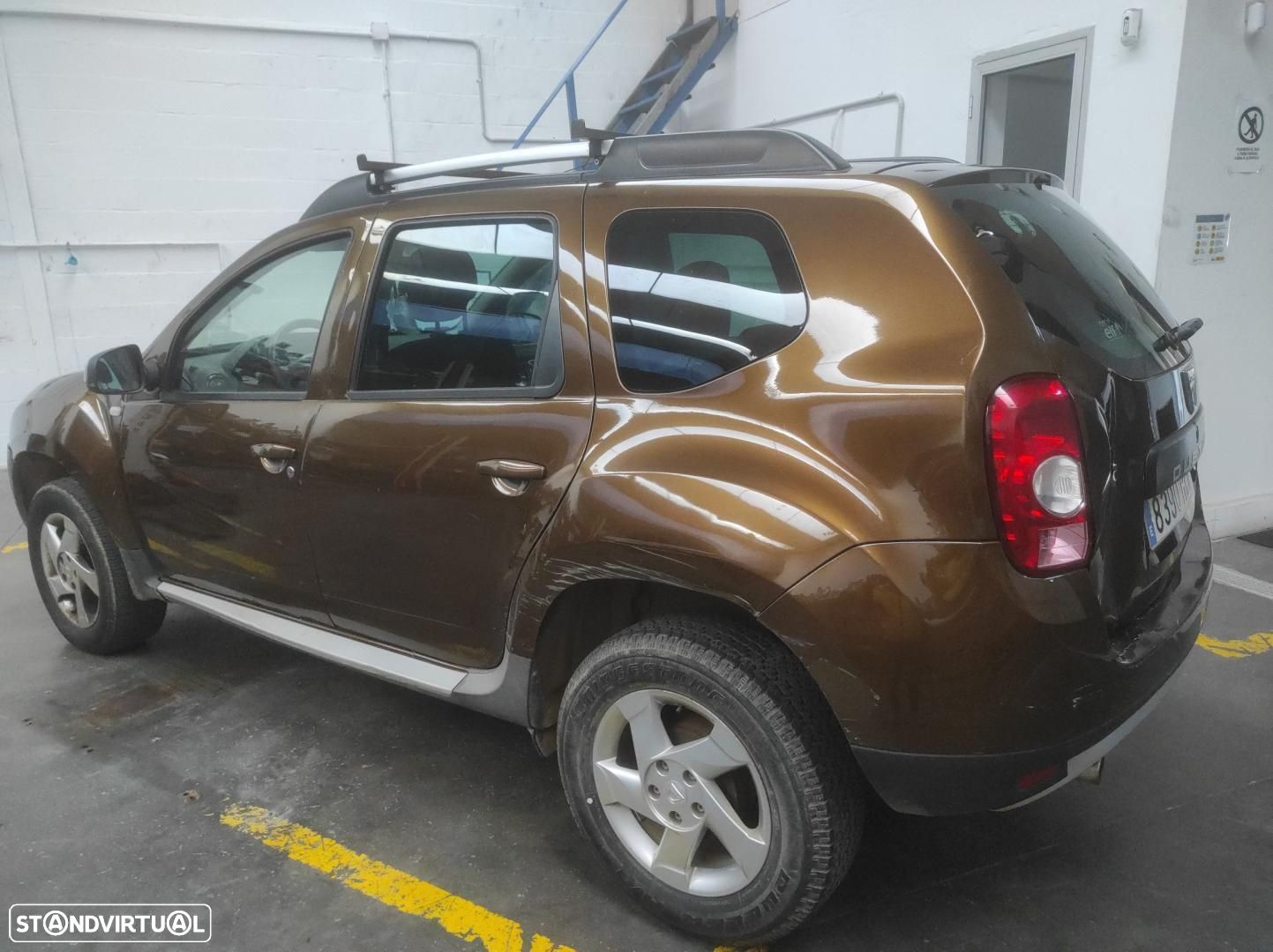 VOLANTE DACIA DUSTER I - 1