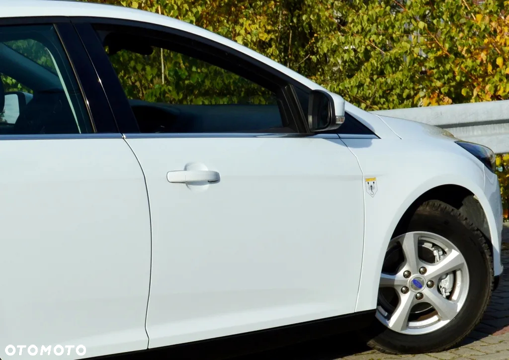 Ford Focus - 13