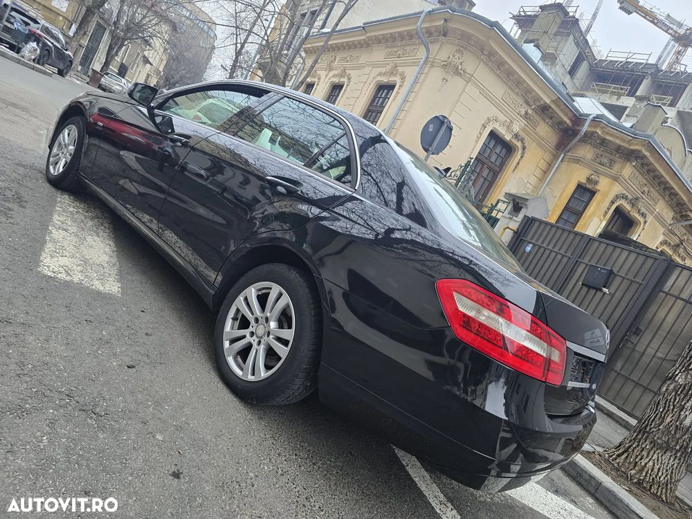 Mercedes-Benz E 220 CDI DPF BlueEFFICIENCY Automatik - 5
