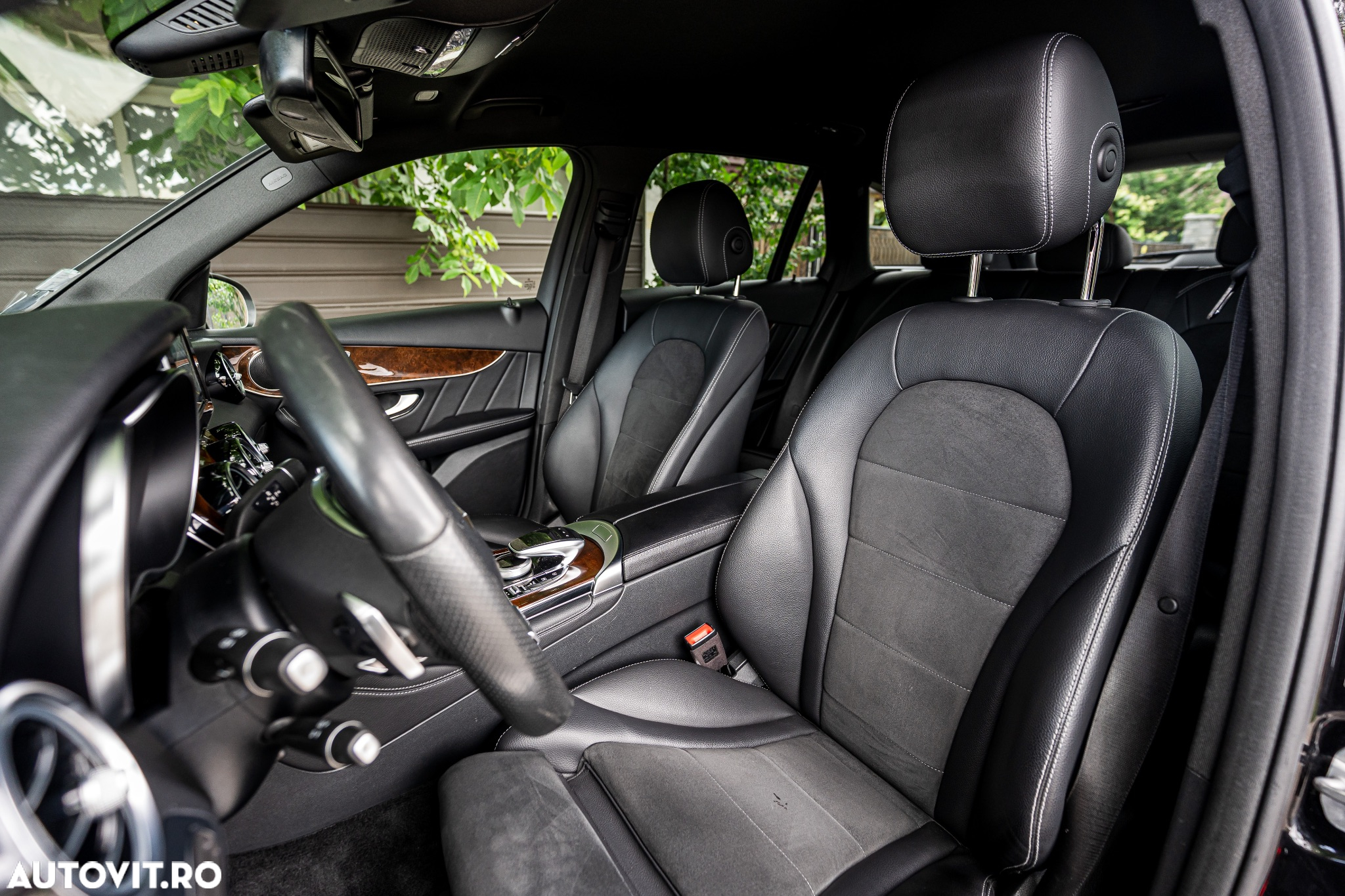 Mercedes-Benz GLC 350 d 4Matic 9G-TRONIC AMG Line - 13