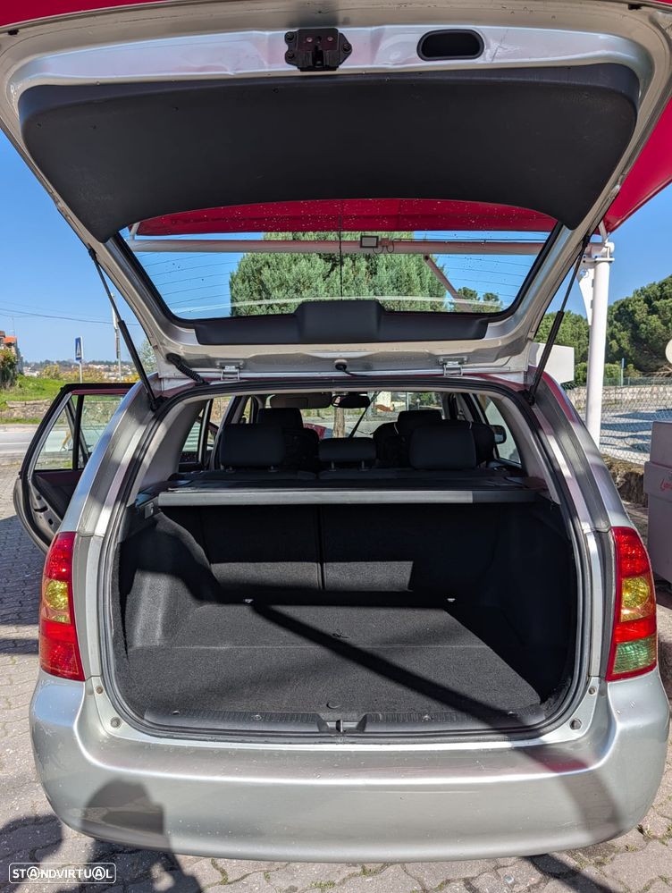 Toyota Corolla SW 1.4 Sol - 5