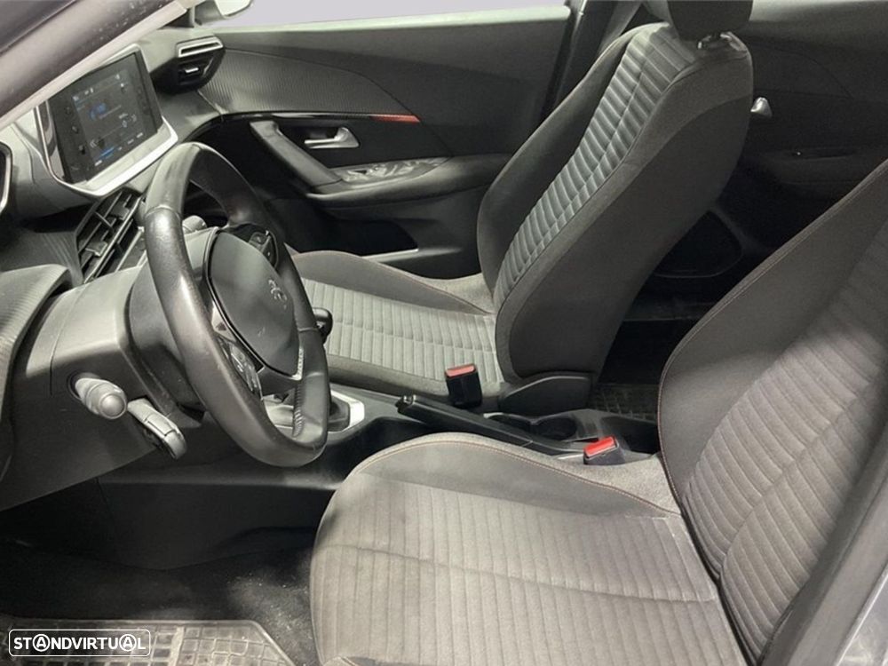 Peugeot 2008 1.5 BlueHDi Active Pack - 4