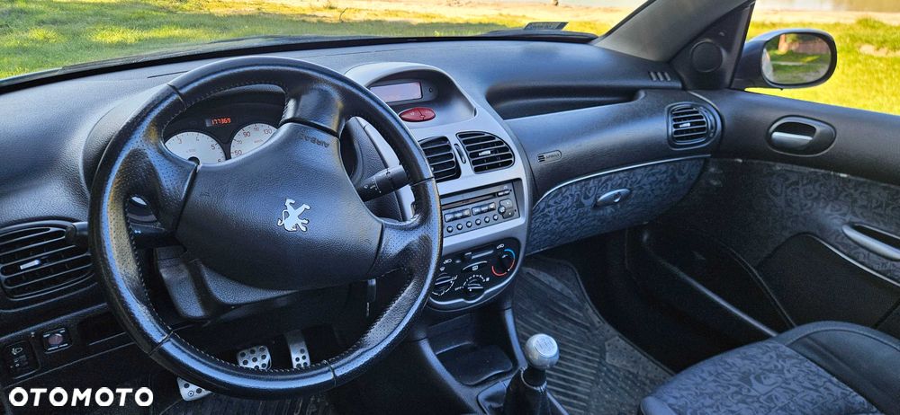 Peugeot 206 CC - 5