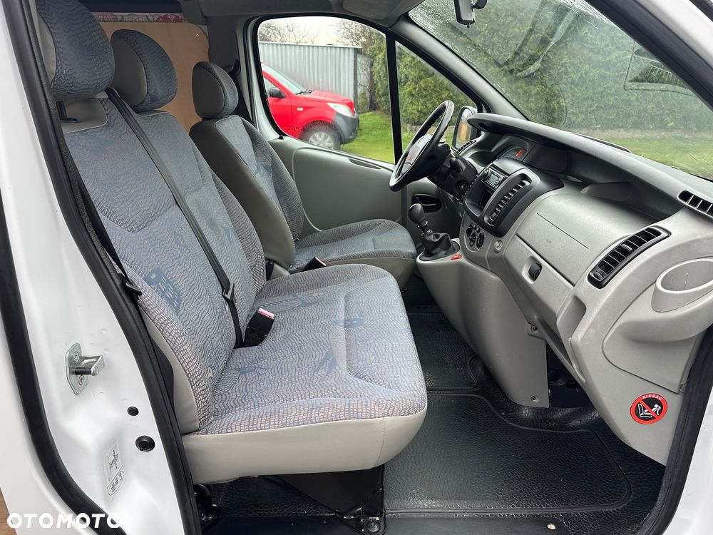 Renault Trafic - 6