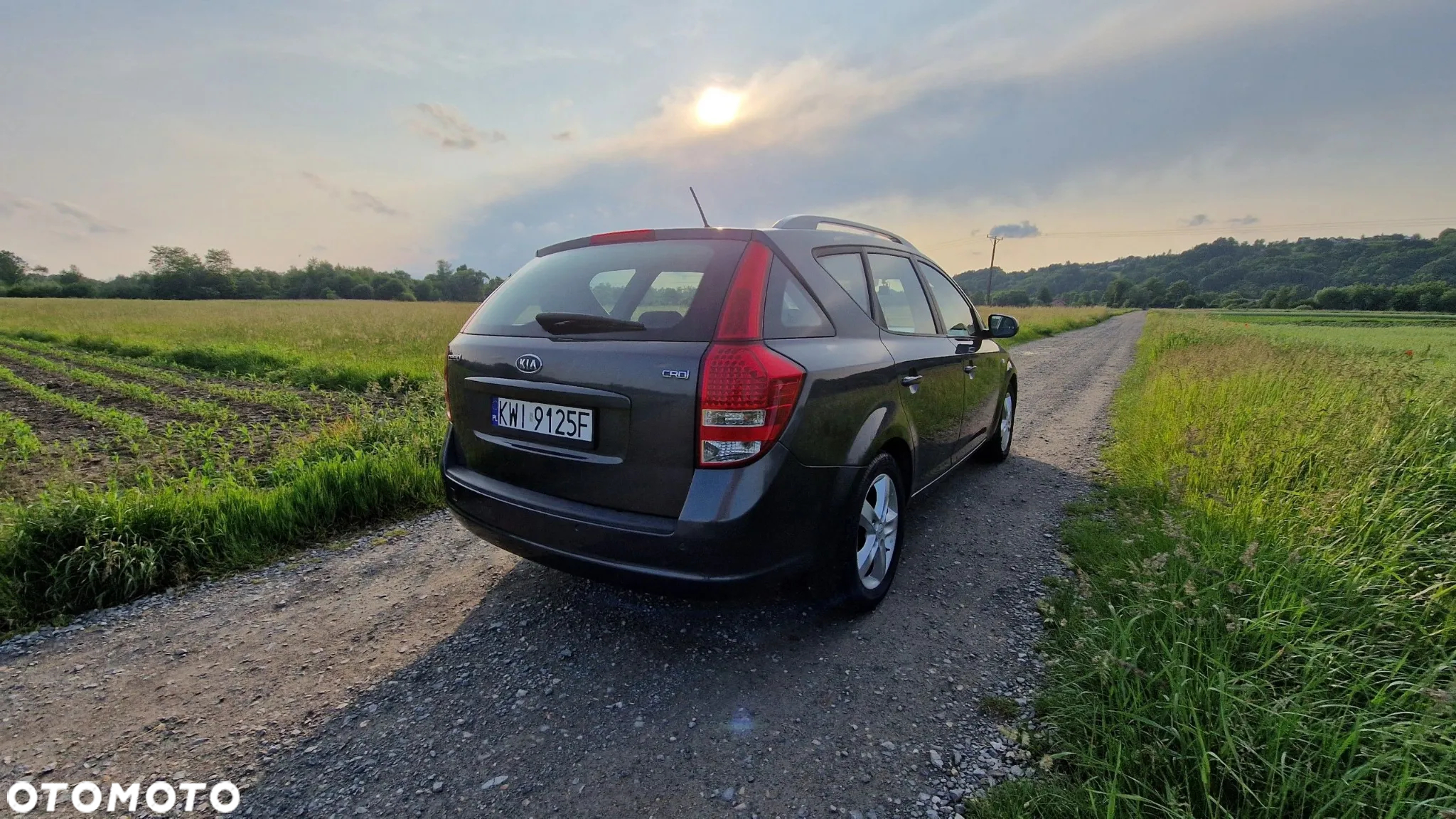 Kia Ceed Cee'd 1.6 Crdi Comfort + - 7