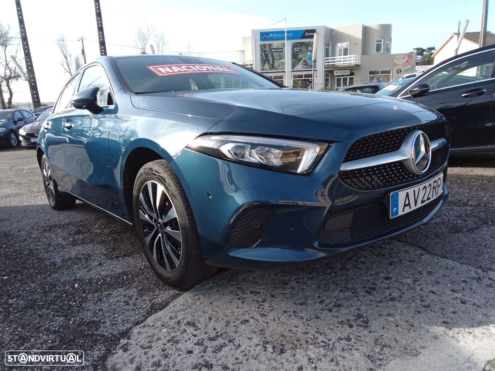 Mercedes-Benz A 250 e Style Plus - 2