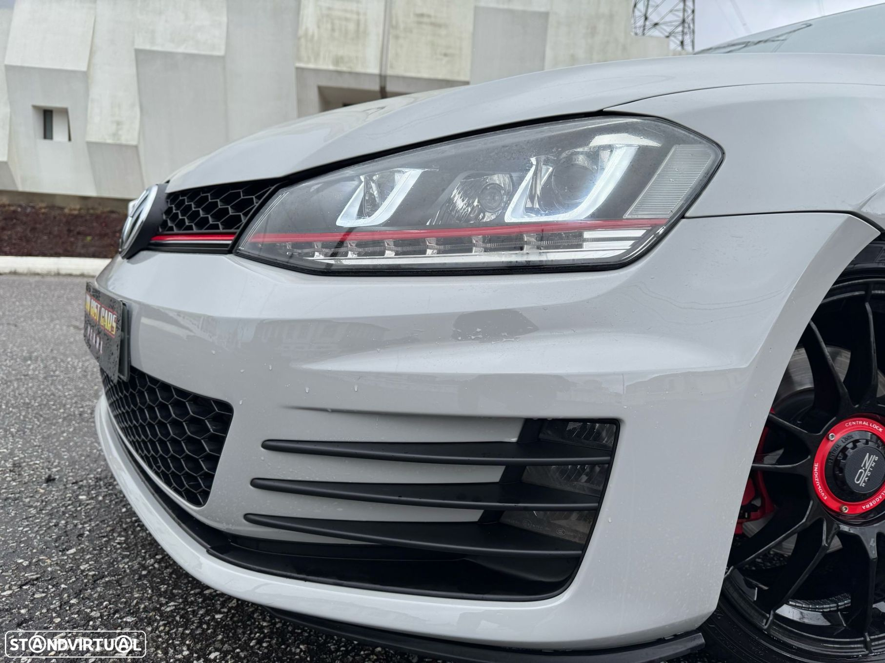 VW Golf 2.0 TSi GTi DSG - 26
