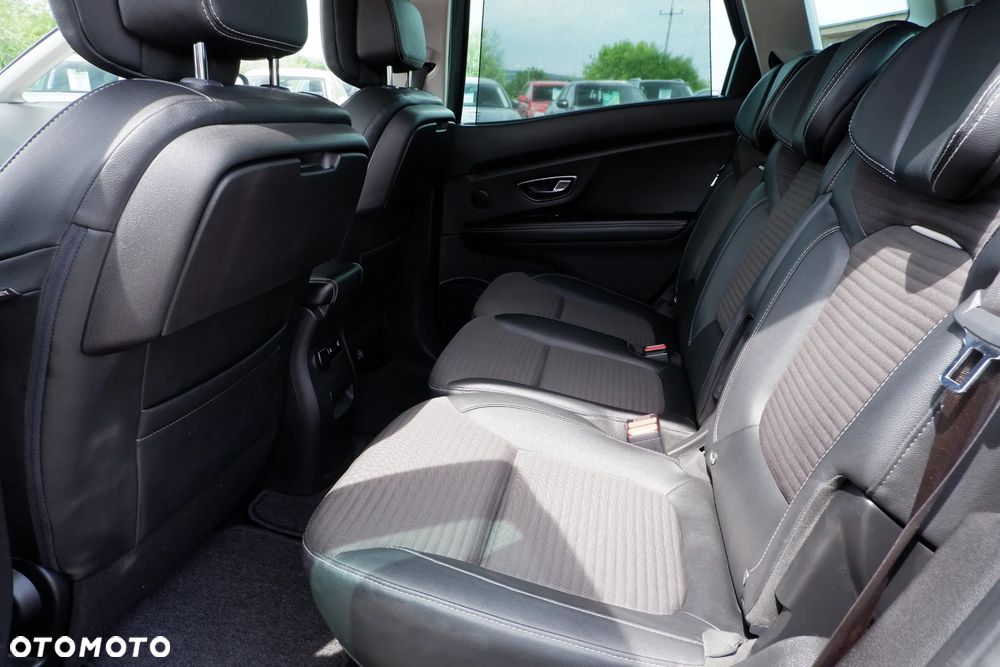 Renault Scenic dCi 110 EDC Bose Edition - 30