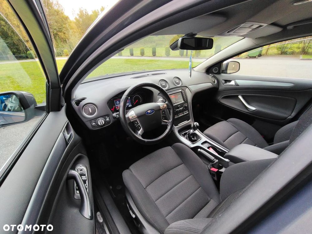 Ford Mondeo Turnier 2.0 TDCi Titanium - 23