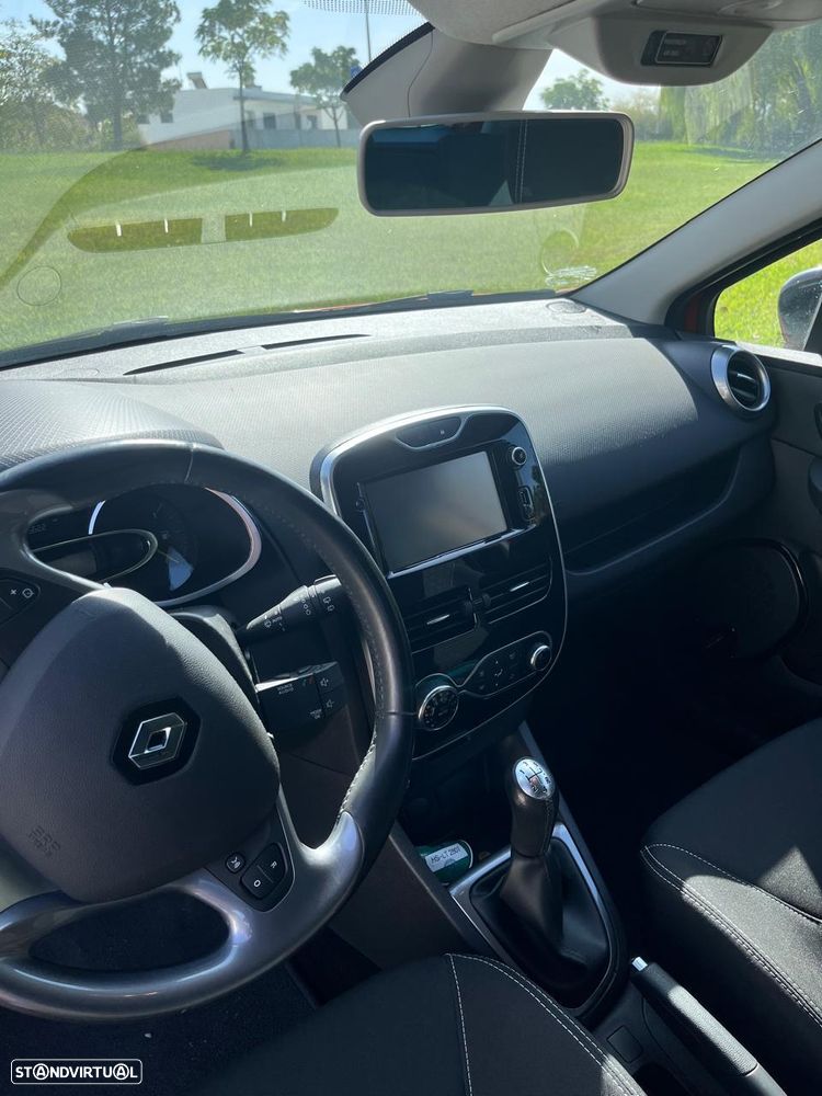 Renault Clio 1.2 16V Confort 130g - 13