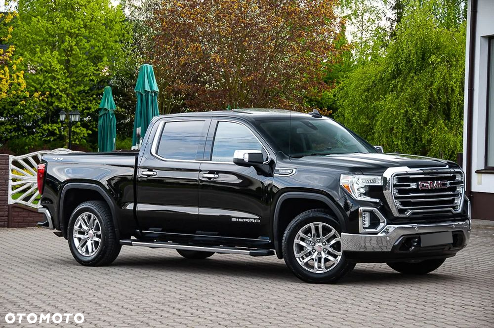GMC Sierra - 36
