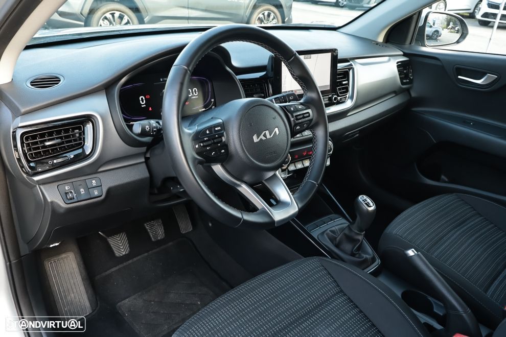 Kia Stonic 1.0 T-GDI Drive - 15