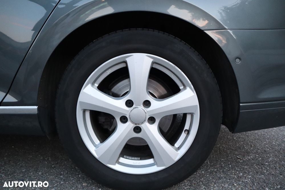 Volkswagen Passat ver-2-0-tdi-dsg-comfortline - 16