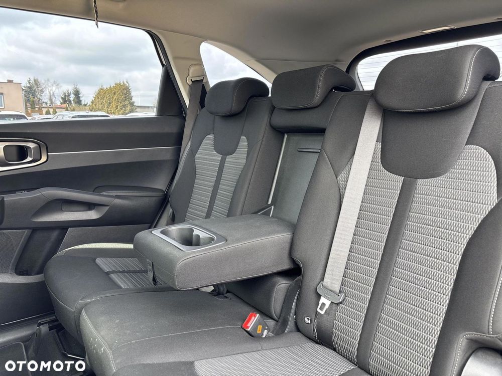 Kia Sorento 1.6 T-GDI HEV L 4WD 7os - 16