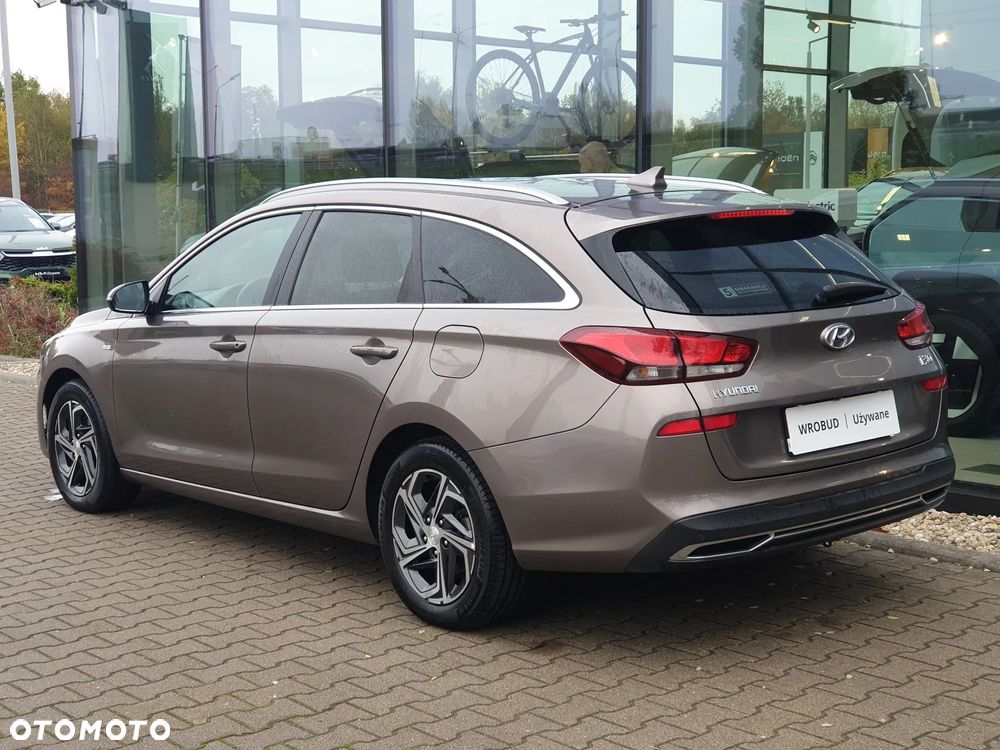 Hyundai i30 1.5 T-GDI 48V Comfort - 3