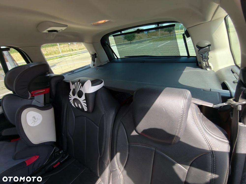 Citroën C4 Grand Picasso - 24
