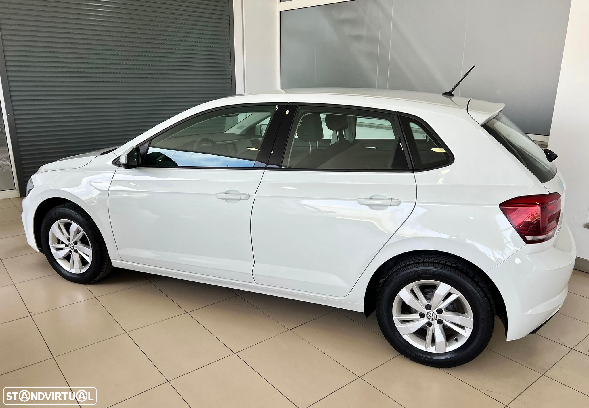 VW Polo 1.0 Confortline - 17