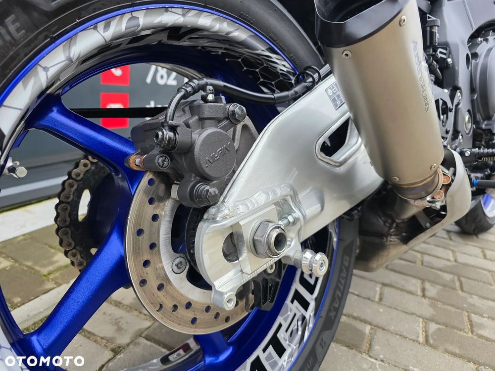 Yamaha MT - 22